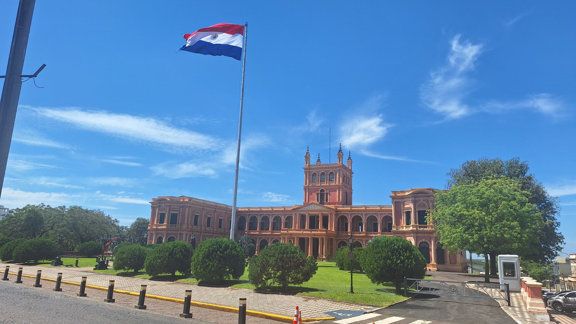 Du betrachtest gerade Politisches System und Politik in Paraguay